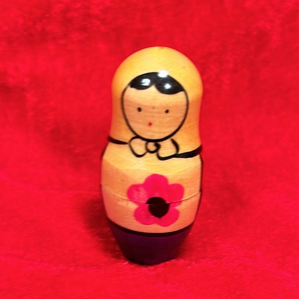 Authentic Russian Nesting Dolls Set - Picture 8 of 14